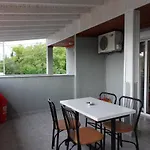 Mitikas And Kamp alanı