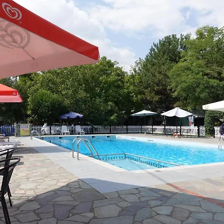 Mitikas And Campsite Plaka Litochorou